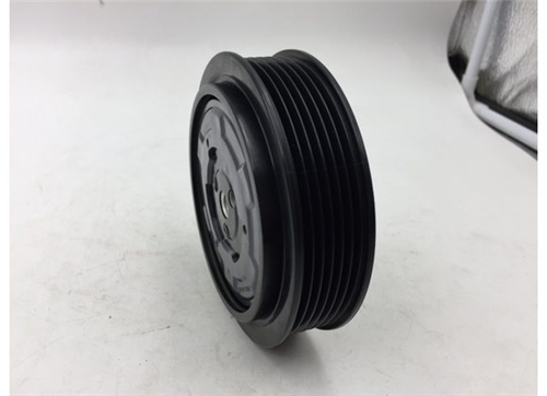 AUTO A/C COMPRESSOR PULLEY FOR POLO 1.4 - 6SEU14C