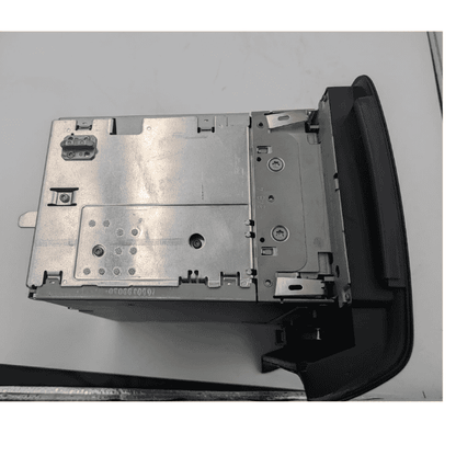 Audi TT 8J 1.8 TFSI 2014 RHD Concert Radio Head Unit (second hand) - 8J0035186Q