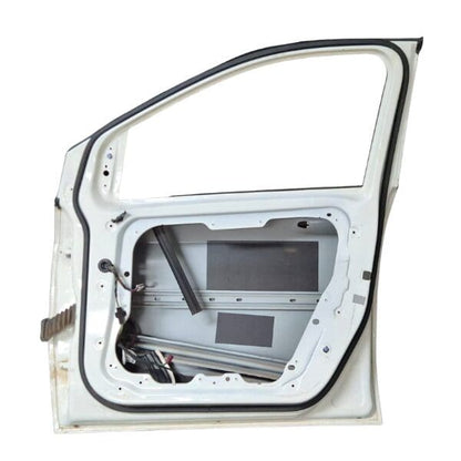 Mercedes B-Class Right Front Door – Repairable Damage, Wiring &amp; Window Rubber Included